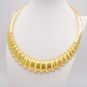 SUPERIOR 24KARAT GOLD JEWELRY. (JEWEL 1D7)