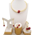 SUPERIOR 24KARAT GOLD JEWELRY. (JEWEL 1D11)