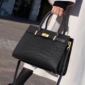 Fashion Elegant Bag.